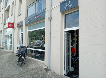 Intérieur magasin de vélos Rochefort